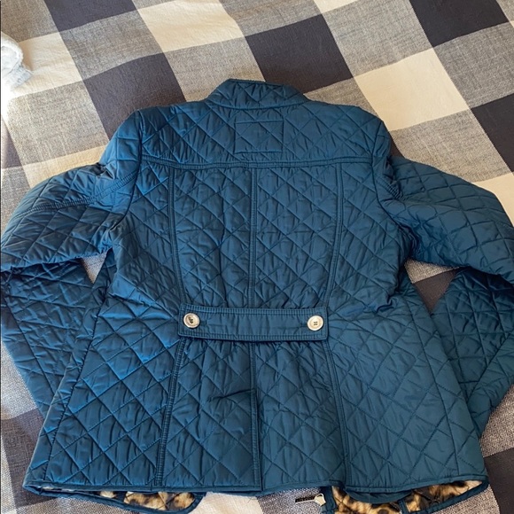 Leopard Print on the Inside - Quilted Coat - Picture 5 of 9